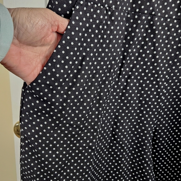 NWT LOFT Black White Dotted Ruffle Strap Wide Leg Linen Blend Jumpsuit Size 14 - Picture 6 of 12